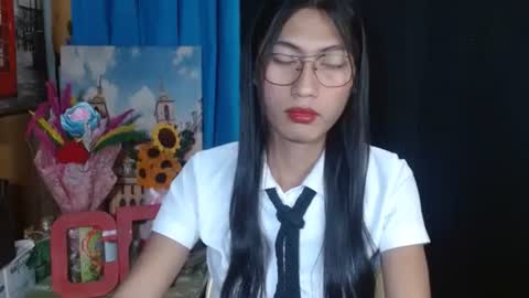 queensteffi online show from 02/06/25, 10:53