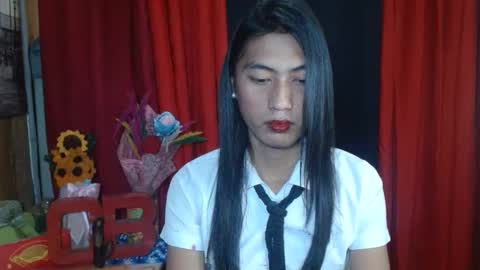 queensteffi online show from 02/13/25, 02:12