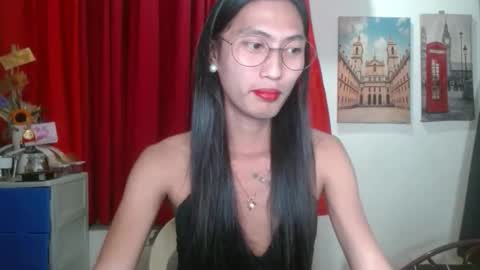queensteffi online show from 01/12/26, 02:44
