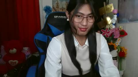 queensteffi online show from 03/04/26, 10:05