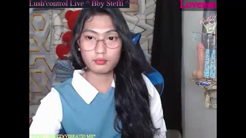 Snapshot of queensteffi chatting on 05/17/26, 06:04 queensteffi online show from 05/17/26, 06:04