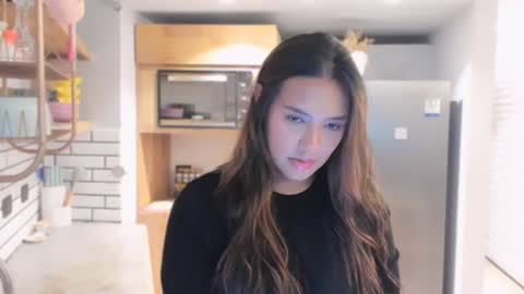 Val  -  online show from 01/19/25, 11:43