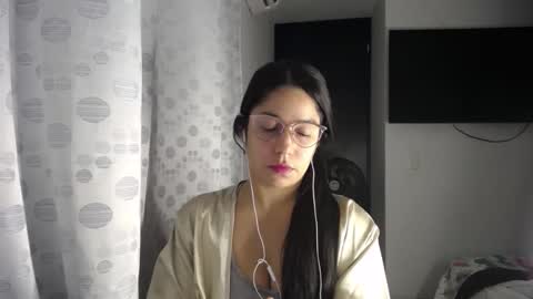 Paola online show from 03/27/26, 04:40