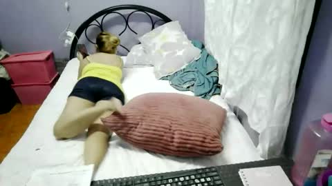 quelly40 online show from 10/17/25, 10:07