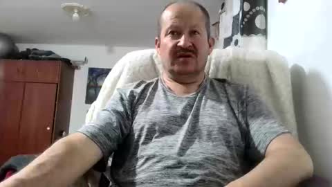 Snapshot of querubinrebelde chatting on 05/31/26, 01:03 Don Ramon online show from 05/31/26, 01:03