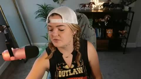 Bri online show from 11/23/25, 06:30