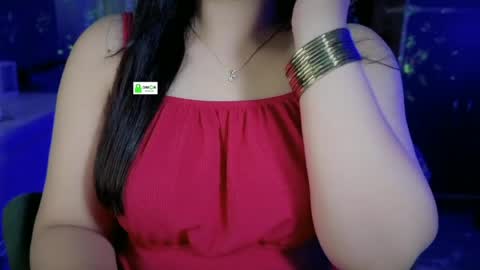 Snapshot of quest_queen chatting on 06/28/26, 04:13 zaara online show from 06/28/26, 04:13