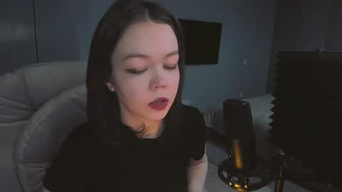 quietluxury online show from 03/01/26, 01:35