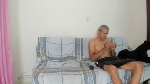 QuinnAndPuma online show from 03/11/25, 04:32
