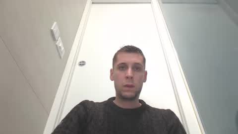 Snapshot of qwerty96cuck96 chatting on 12/30/24, 03:35 qwerty96cuck96 online show from 12/30/24, 03:35