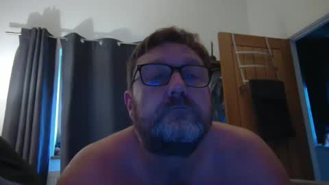 qwertyfish72 online show from 12/05/24, 01:49