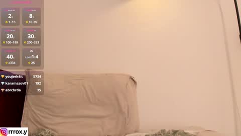 Snapshot of r00xvel chatting on 02/03/25, 09:08 r00xvel online show from 02/03/25, 09:08