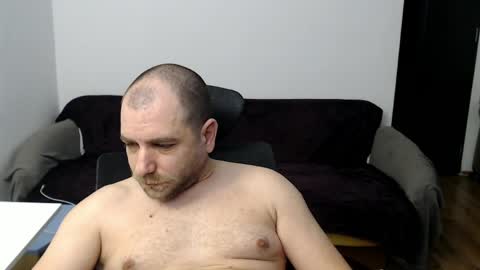 R0bila online show from 04/07/26, 09:59