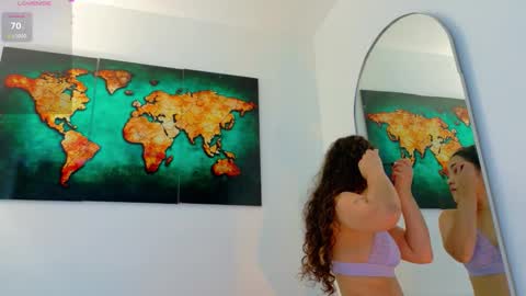 Snapshot of r3d_moons__ chatting on 02/15/26, 06:26 Luna online show from 02/15/26, 06:26