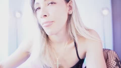 Snapshot of r4veenn chatting on 03/09/25, 07:26 RACHEL BLAKE online show from 03/09/25, 07:26