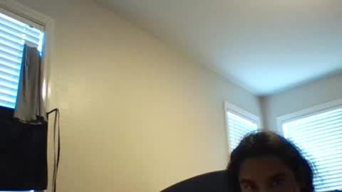 Snapshot of r8drfn89 chatting on 01/27/25, 04:11 Chocol8t online show from 01/27/25, 04:11