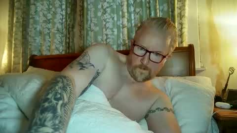 r_o_h_a_n_r_o_o_m online show from 12/17/25, 10:32