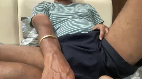 Snapshot of raamprabhu chatting on 01/02/25, 09:39 raamprabhu online show from 01/02/25, 09:39