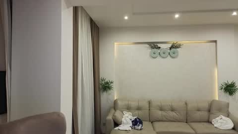 Jess  John online show from 11/09/25, 07:34