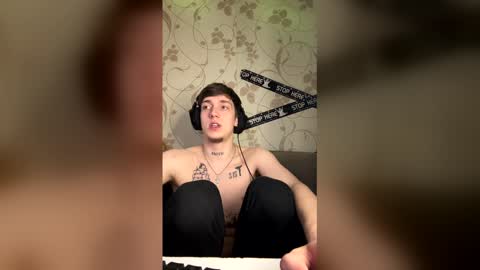 Rabizoon online show from 12/19/25, 04:03