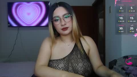 Snapshot of racchell_g22 chatting on 05/04/26, 09:22 Racchell g22 online show from 05/04/26, 09:22