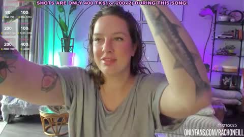 Snapshot of rach_oneill chatting on 11/21/25, 03:11 Rach ONeill online show from 11/21/25, 03:11