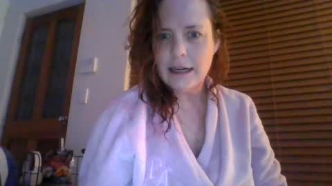 Snapshot of rachael_p_s_xox chatting on 08/01/26, 01:21 Rachael P S xox online show from 08/01/26, 01:21