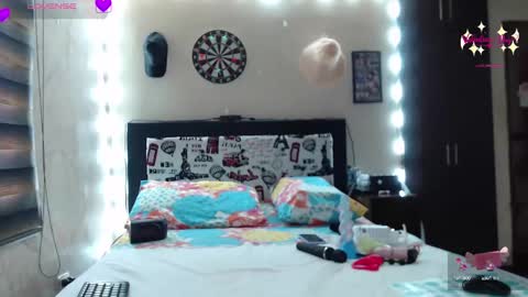 Rachel online show from 02/25/25, 12:03