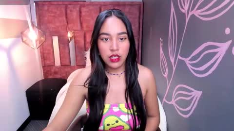 Rachel Jonees online show from 10/22/25, 12:05