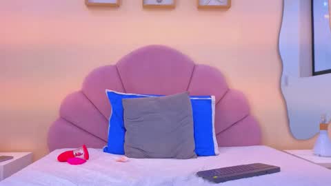 Rachel Donnelly online show from 02/18/26, 12:06