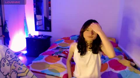 rachel_garden2 online show from 05/16/26, 11:03