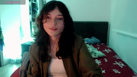rachel_garden2 online show from 05/31/26, 03:58