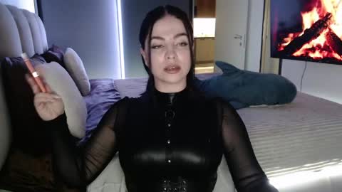Call me Miss. online show from 06/04/26, 10:05