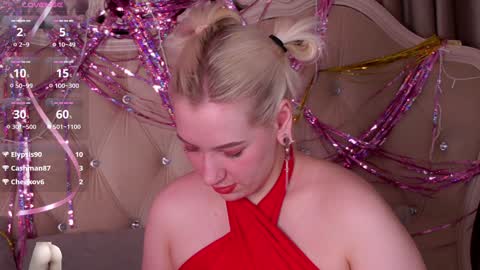 Snapshot of rachelcart chatting on 12/16/24, 07:58 RachelCart online show from 12/16/24, 07:58