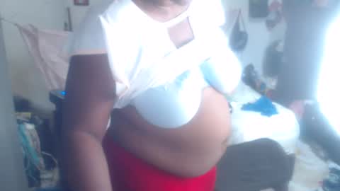 Snapshot of rachelexoticgirl chatting on 02/17/25, 12:32 rachelexoticgirl online show from 02/17/25, 12:32