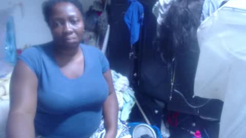 Snapshot of rachelexoticgirl chatting on 09/18/25, 05:37 rachelexoticgirl online show from 09/18/25, 05:37