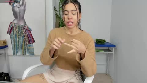 Rachell online show from 02/18/25, 07:54