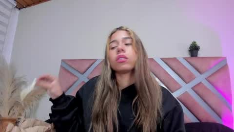 Rachell online show from 06/02/26, 04:25