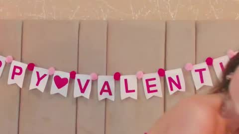 Rachell online show from 02/10/25, 08:21