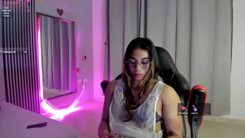 rachell_owen online show from 12/05/25, 05:16