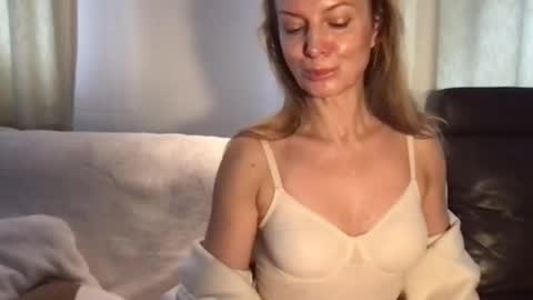 Rachel online show from 12/19/24, 10:34