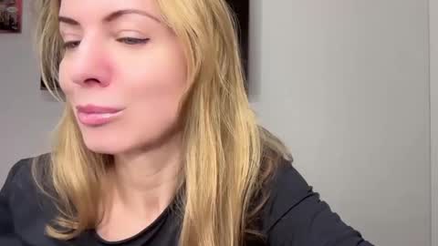 Rachel online show from 02/07/25, 09:26