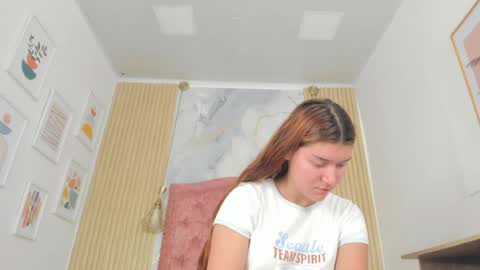 Snapshot of rachellesc chatting on 06/03/26, 12:08 rachellesc online show from 06/03/26, 12:08