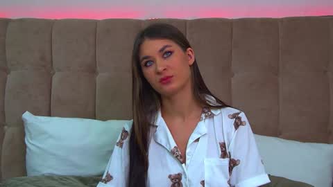 RachellSimpson online show from 01/15/25, 07:12