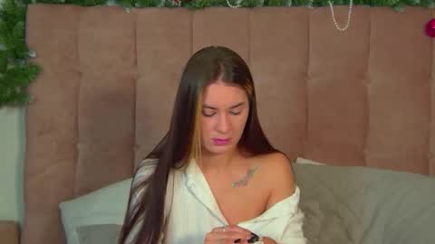 RachellSimpson online show from 12/20/25, 06:37