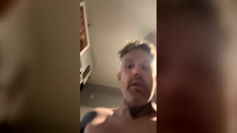 raddrobb13 online show from 06/25/26, 05:12