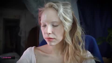 Snapshot of radiant_ada chatting on 10/20/25, 08:48 ada online show from 10/20/25, 08:48