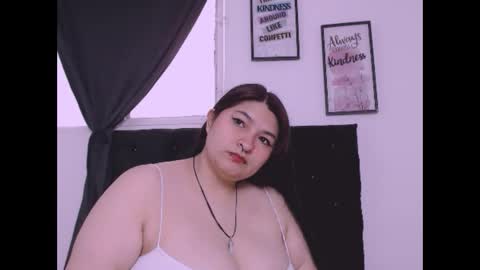 radiantgoddes online show from 10/29/25, 01:57