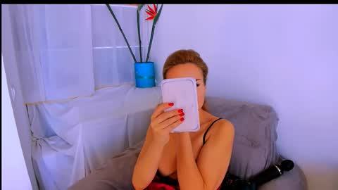 Radmila Star online show from 09/22/25, 10:50