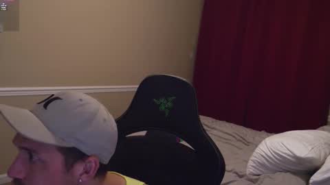 Lauren online show from 11/12/25, 06:25